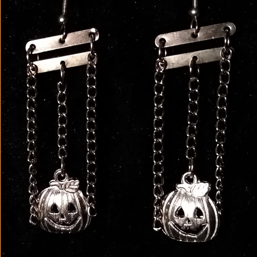 Custom Pumpkin Chainmail Earrings